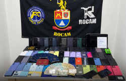Polícia Militar acha 86 celulares e 17 passaportes em imóvel no Centro de São Paulo