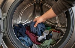 Por que lavar pouca roupa na máquina de lavar custa mais caro