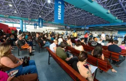Poupatempo expande atendimento e integra serviços de saúde no aplicativo