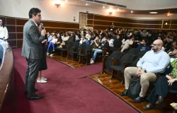 Projeto teatral leva discussões sobre ética e cidadania para escolas estaduais