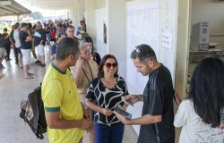 Saiba como a legislação garante a folga ao trabalhador para votar