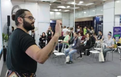 Secretaria de SP abre inscrições para curso básico e gratuito de Libras em agosto de 2026