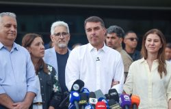 Supremo Tribunal Federal desmente operação de busca em endereços de Flávio Bolsonaro