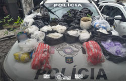 Taubaté: polícia apreende mais de 46 kg de entorpecentes em fundo falso de residência