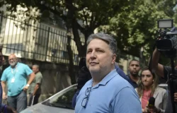 Tribunal fluminense retira direitos políticos de Garotinho por oito anos e trava planos para 2026