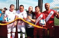 Alessandro Guedes prestigia jogo de estreia do novo campo de grama sintética do CDC Itaquera (Arena Morgante)